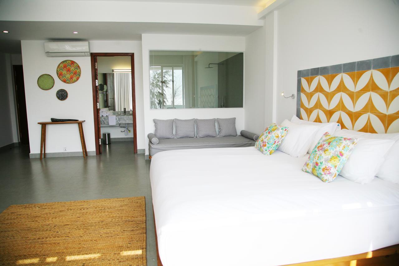 Naia Resort Sihanoukville Exteriör bild
