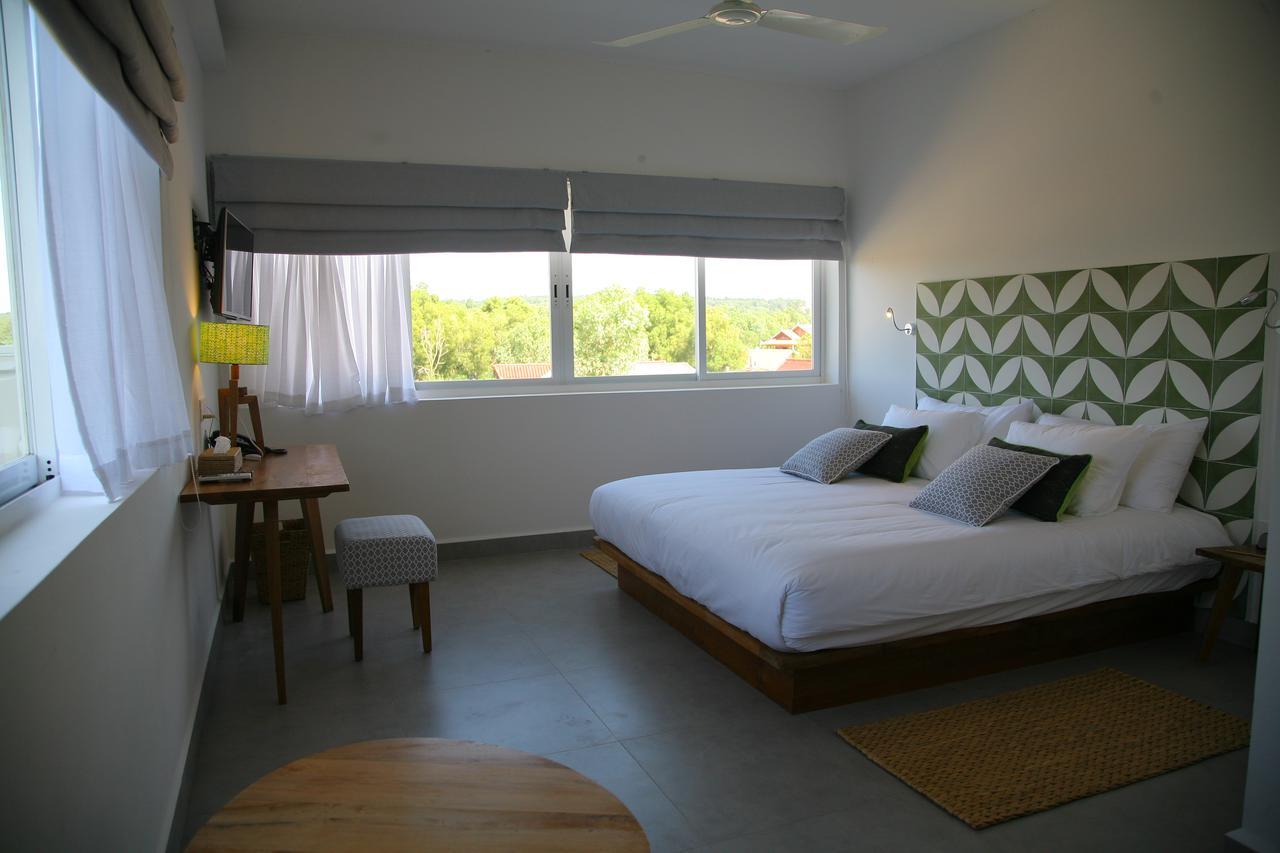 Naia Resort Sihanoukville Exteriör bild
