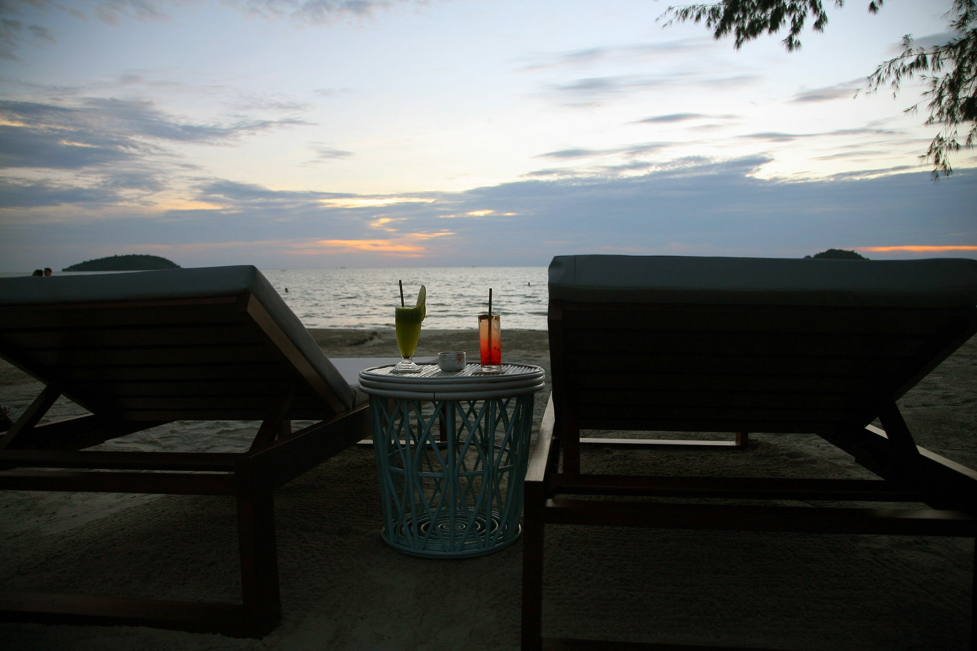 Naia Resort Sihanoukville Exteriör bild