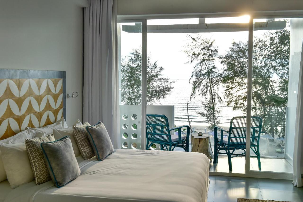 Naia Resort Sihanoukville Exteriör bild